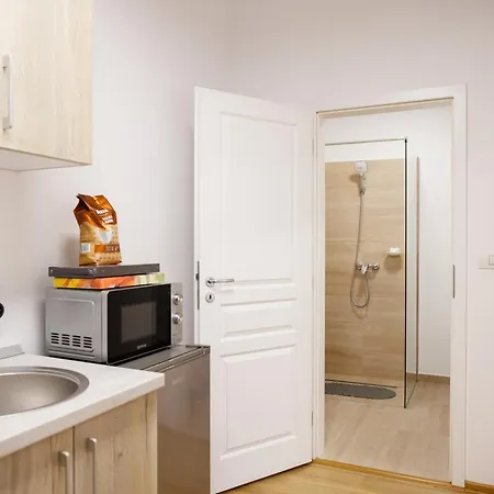 In Old Town's 1752 *