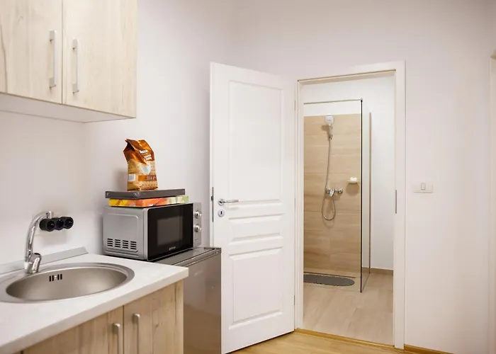 In Old Town's 1752 *